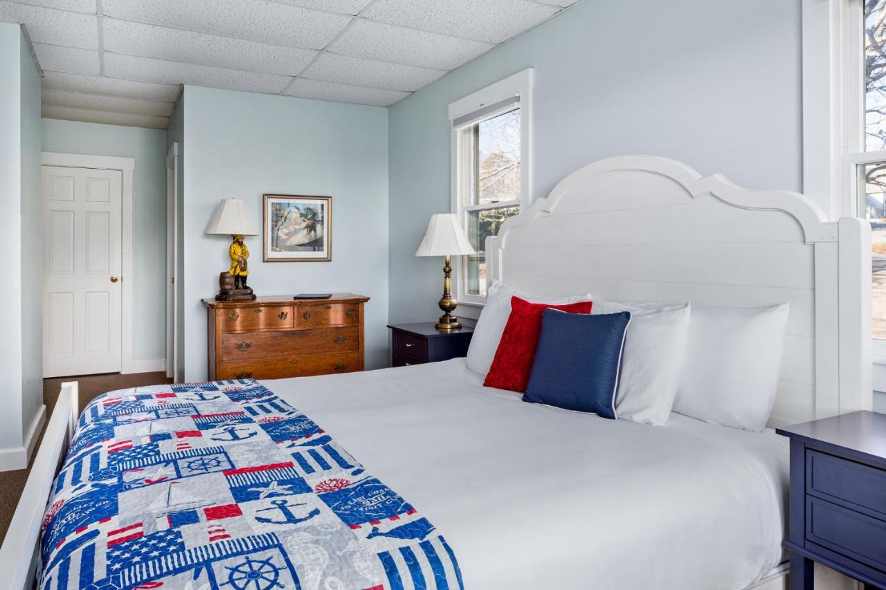 East Wind Inn & Suites Tenants Harbor Exteriör bild