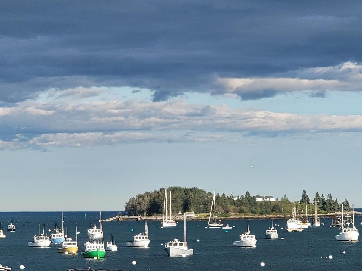 East Wind Inn & Suites Tenants Harbor Exteriör bild